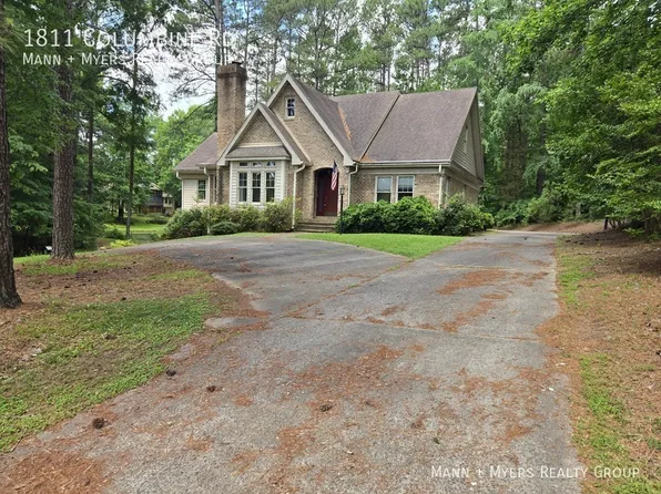 1811 Columbine Rd, Sanford, NC 27330