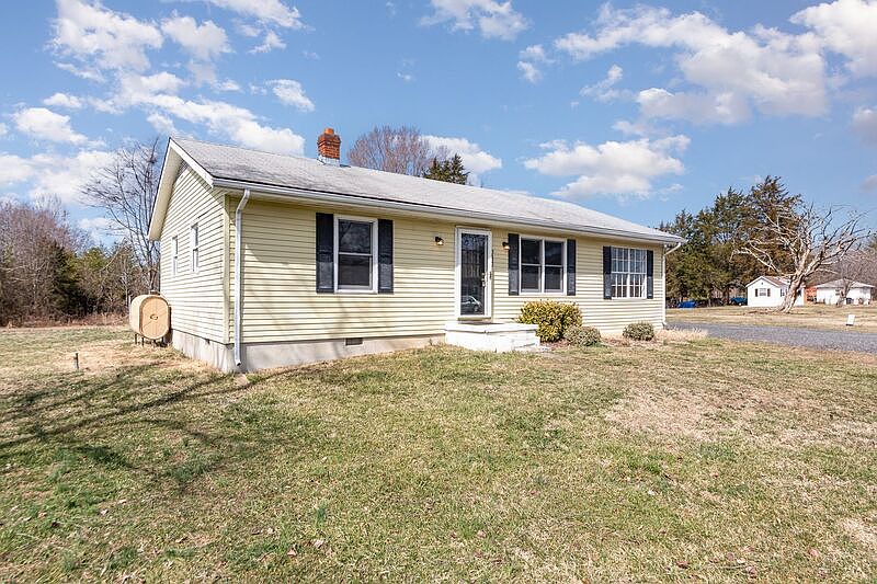 1st image of 8430 Courthouse Rd