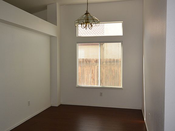 2nd image of 2826 S Tamarack Ct