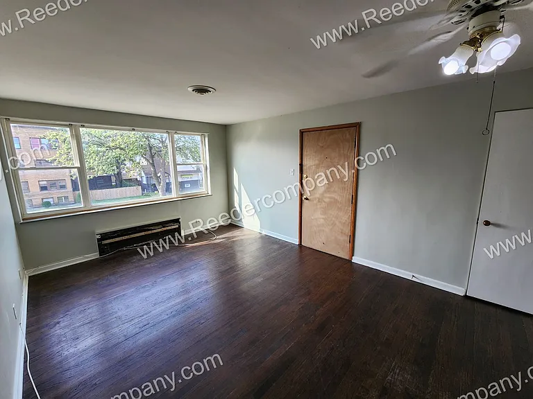1102 Beacon Street — Photo 2