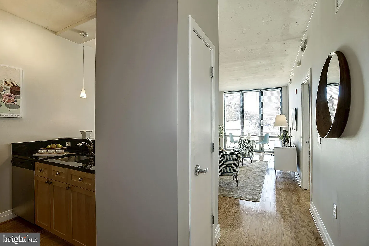 1 bed, 669 sqft, $3,000 — Photo 2