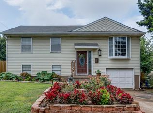 1006 Montclair Dr, Garland, TX 75040