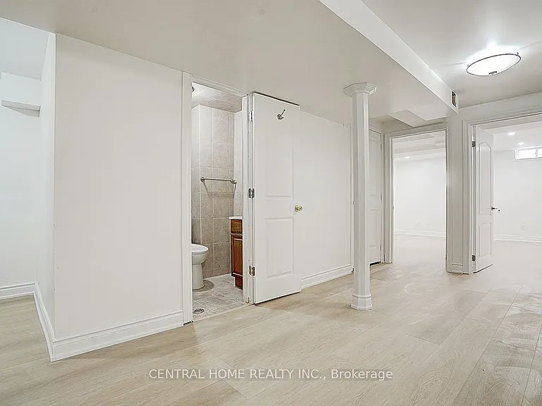 47 Stella Dr #BASEMENT — Photo 5