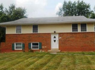 1801 N Brunswick St, Sterling, VA 20164