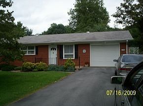 3rd image of 2325 E Brook Ln