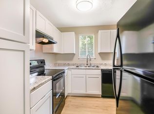 290 Middleton Ave APT C, Cary, NC 27513