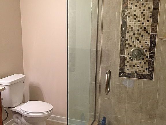 5th image of 2100 Ocean Dr #6F