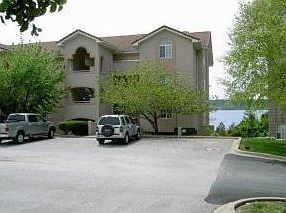 2nd image of 700 Emerald Pointe Dr APT 104
