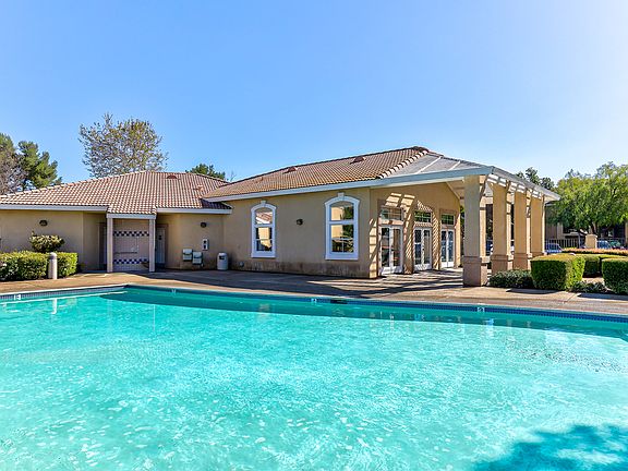 3rd image of 30000 Rancho California Rd #90f1225e8