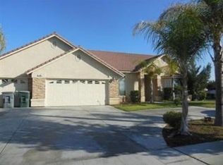 3105 W Almond Ave, Madera, CA 93637