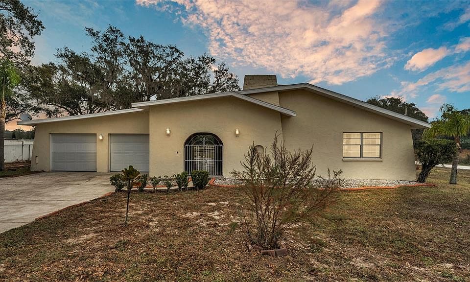 1st image of 1702 Valencia Blvd