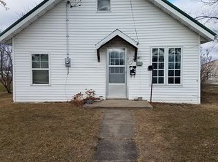 475 E Commercial St, Kahoka, MO 63445