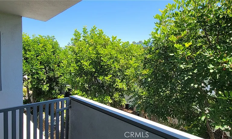 4279 W Sarah St — Photo 23