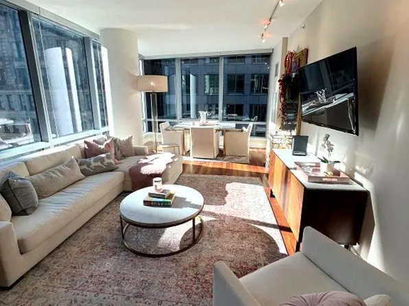 1414 S Penn Sq Unit 17H, Philadelphia, PA 19102