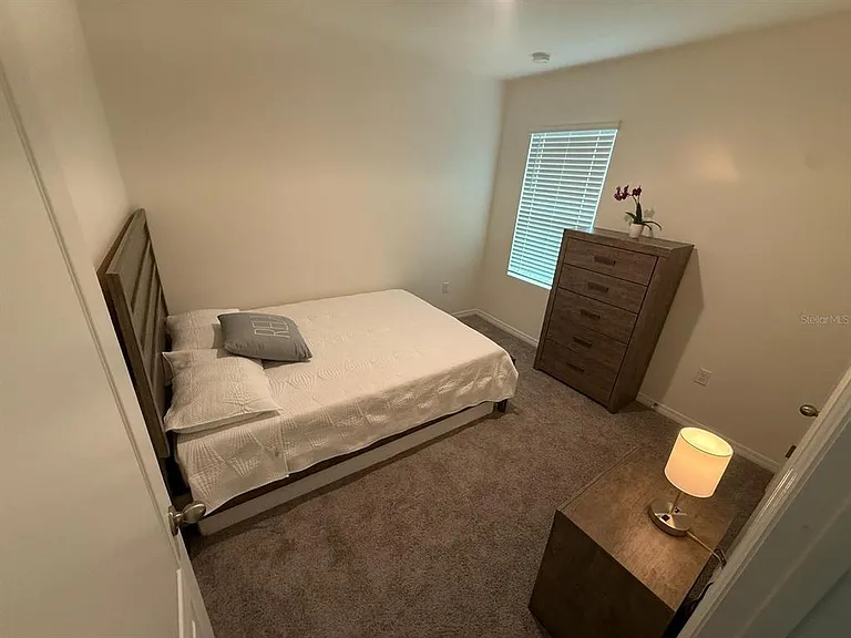 659 Park Place Blvd — Photo 3