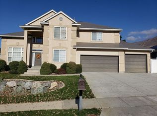 176 W 1300 North Cir, Centerville, UT 84014