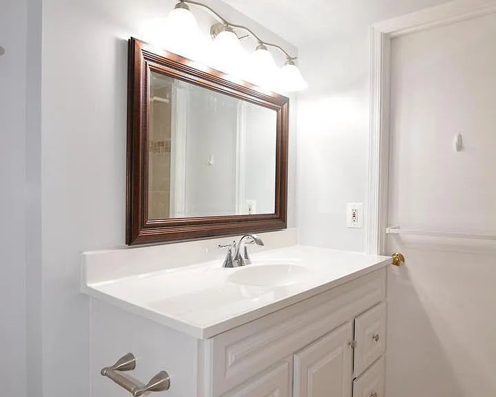 714 Hurley Ave — Photo 16