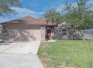 177 Heron Oaks, Rockport, TX 78382