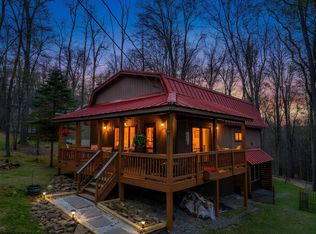 576 Hemlock Cir, Terra Alta, WV 26764