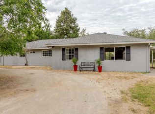 3858 Green Acres Ln, Loomis, CA 95650