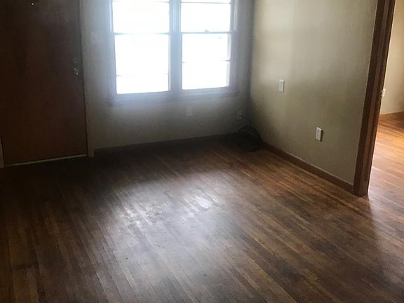 5th image of 610 E 15th Ave APT 2