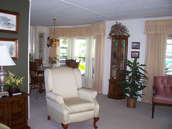 2nd image of 21 Gallinule Ct