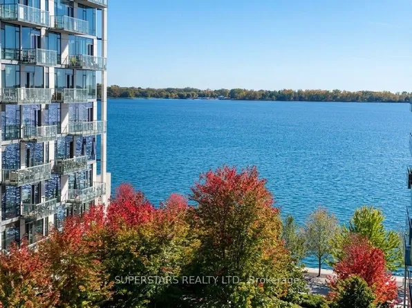 39 Queens Quay E, Toronto, ON