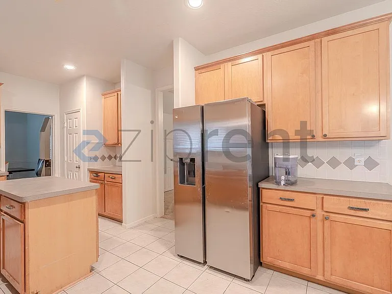 19927 Cypresswood Sq — Photo 15