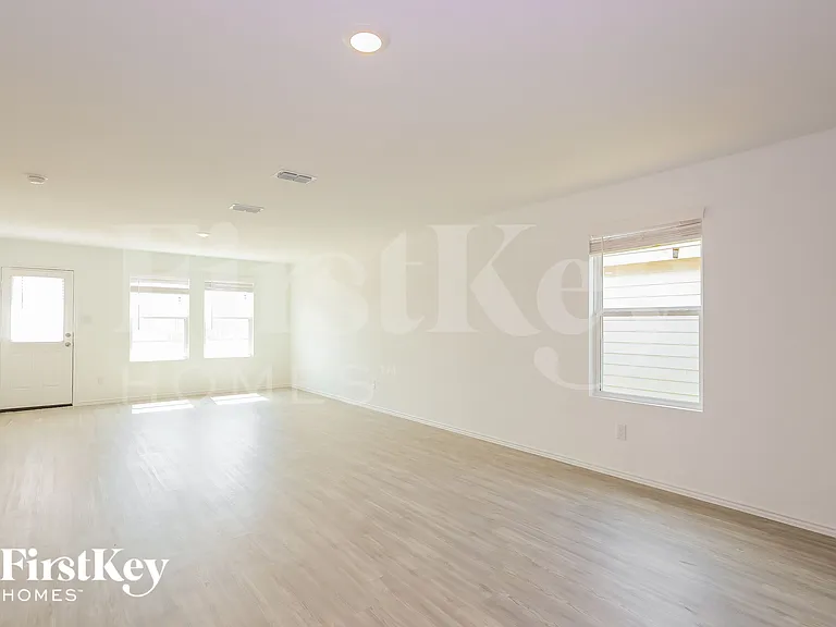 1222 Kiskadee Way — Photo 4
