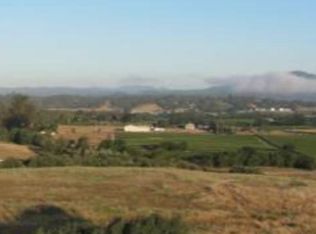 4049 Canfield Rd, Sebastopol, CA 95472