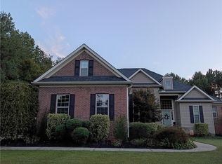 610 Montague Dr, Easley, SC 29640