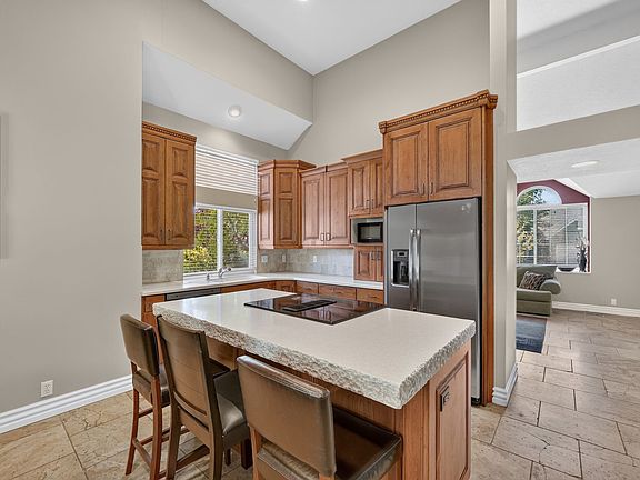 4th image of 1478 W Crosspark Dr