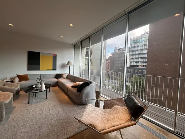 527 W 27th St #5C, New York, NY 10001