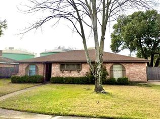 9410 Golden Wood Ln, Houston, TX 77086