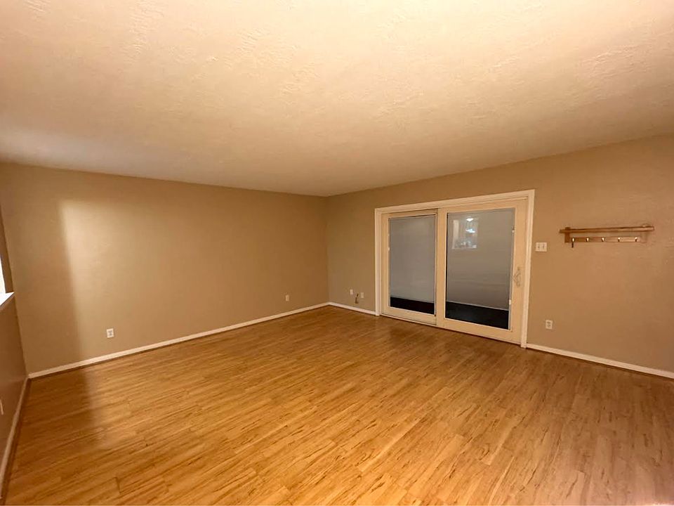 Living Room-Downstairs