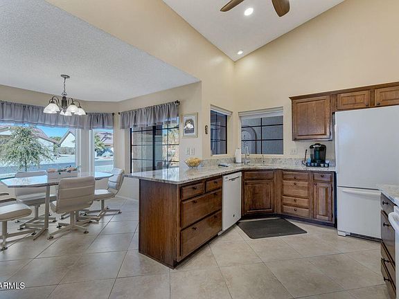 2nd image of 12323 W FIELDSTONE Drive
