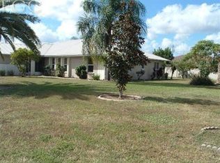 206 Plainfield St, Lehigh Acres, FL 33936