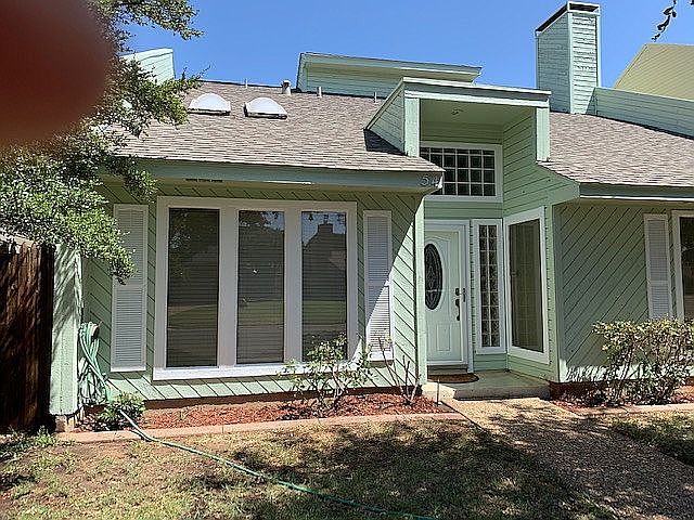 1st image of 54 Harbour Town St