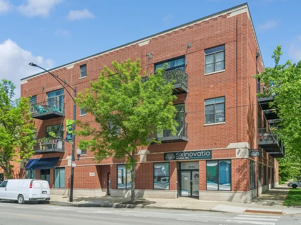 2934 W Montrose Ave Unit 304, Chicago, IL 60618