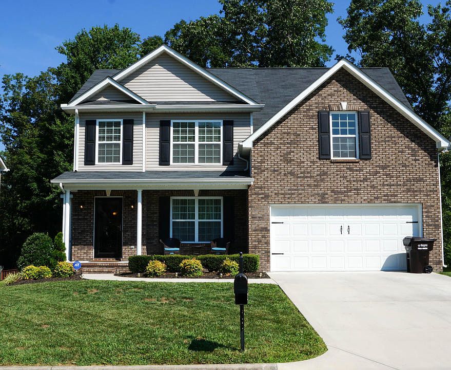 1st image of 5835 Apple Valley Dr