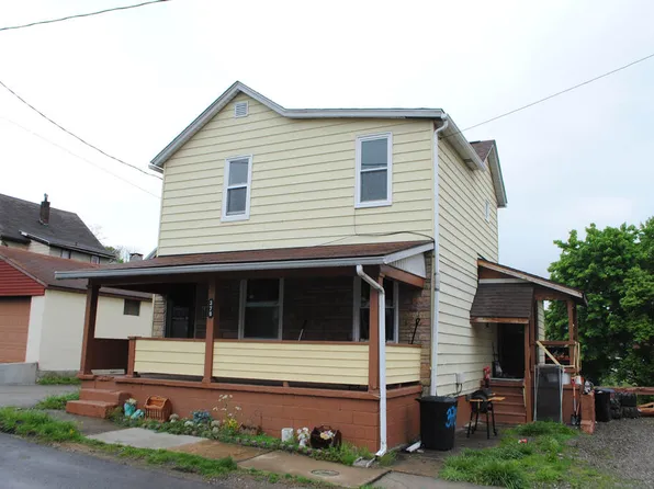 370 Harold Ave, Johnstown, PA 15906