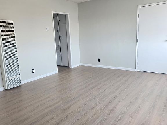5th image of 1268 W 89th St APT 2