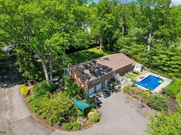 881 Bordentown Ave, Sayreville Boro, NJ 08879
