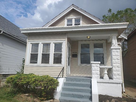 2nd image of 3858 Davis Ave