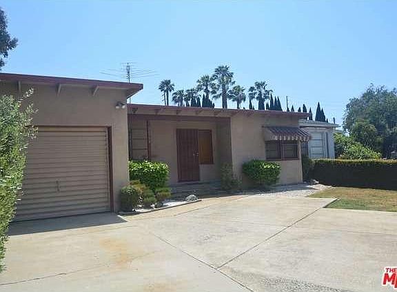 2nd image of 10954 Coventry Pl
