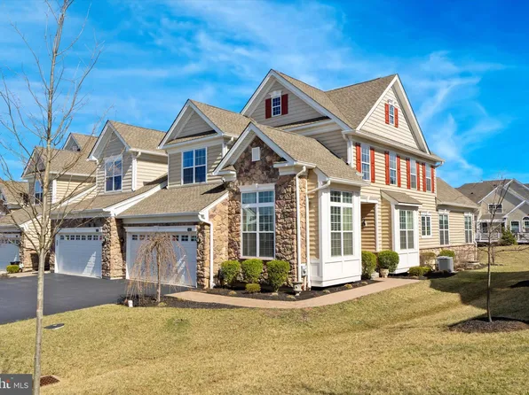 604 Shenandoah Dr, Collegeville, PA 19426