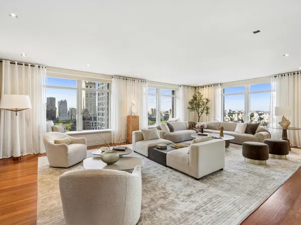 515 Park Avenue image 1 of 38
