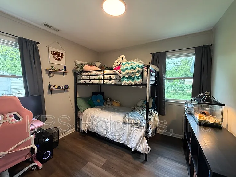 1474 Morgan Dr — Photo 8
