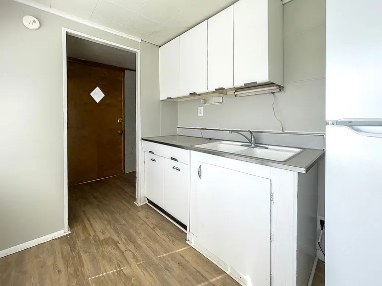 2106 W. Main St. (Whim & Proper LLC) — Photo 12