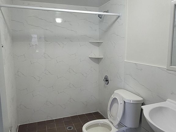 4th image of 140 Beach 60th St APT 1